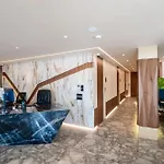 Mattis Hotel