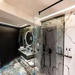 Mattis 4* 地拉那