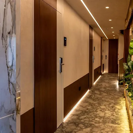 Mattis 4* Tirana