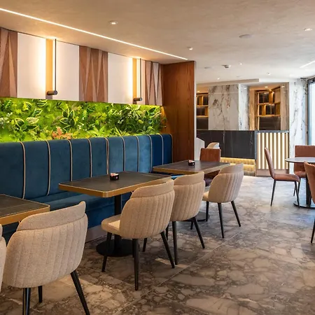 Mattis Hotel