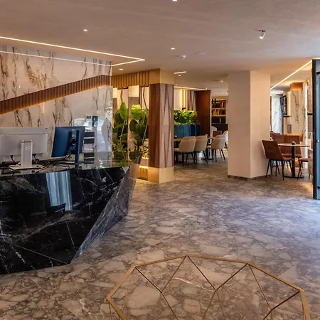 Отель Mattis 4*