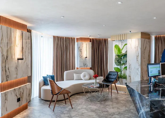 Mattis 4* טיראנה