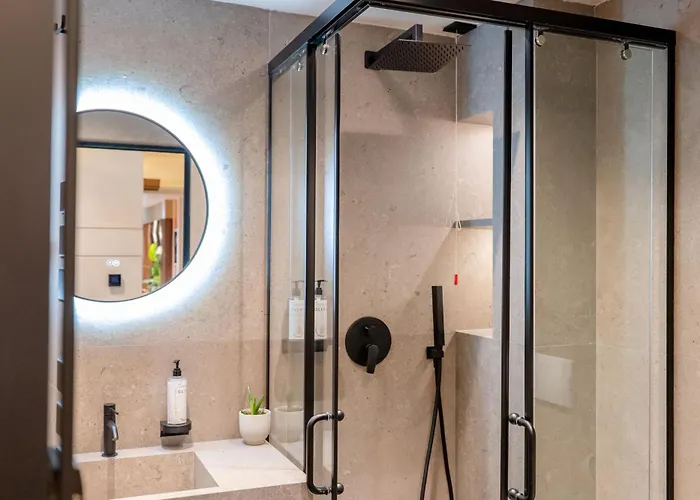 Mattis 4* טיראנה