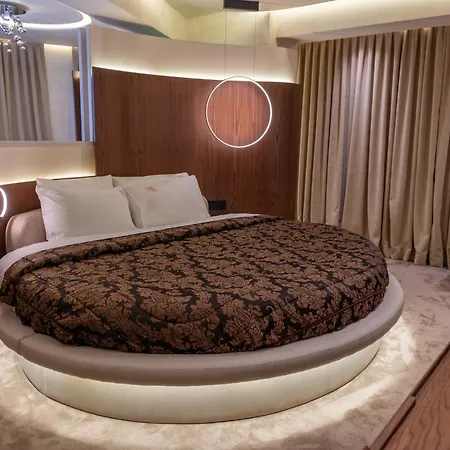 Mattis 4* Tirana