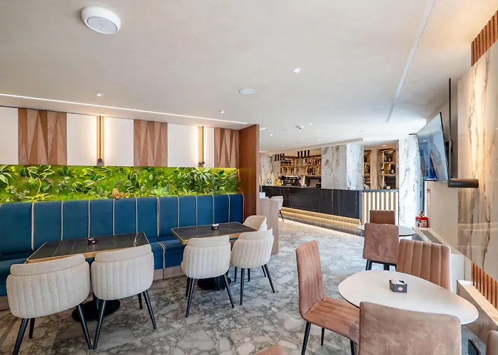 Ξενοδοχείο Mattis 4*