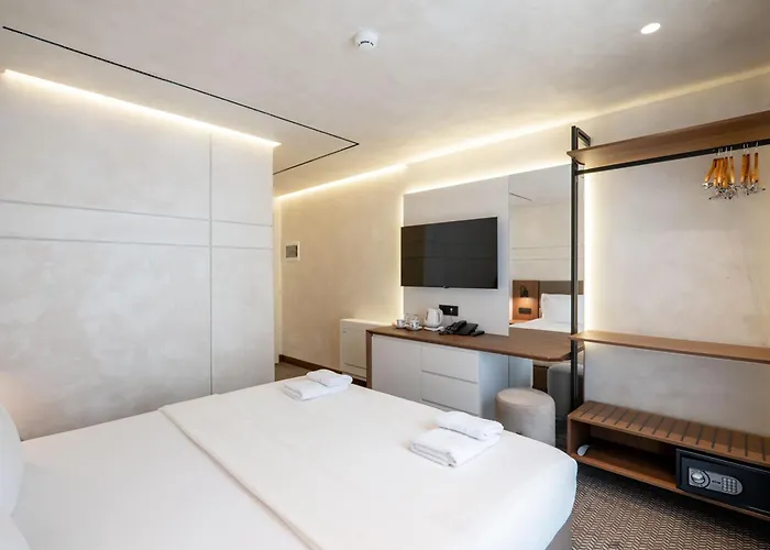 Mattis Ξενοδοχείο Τίρανα